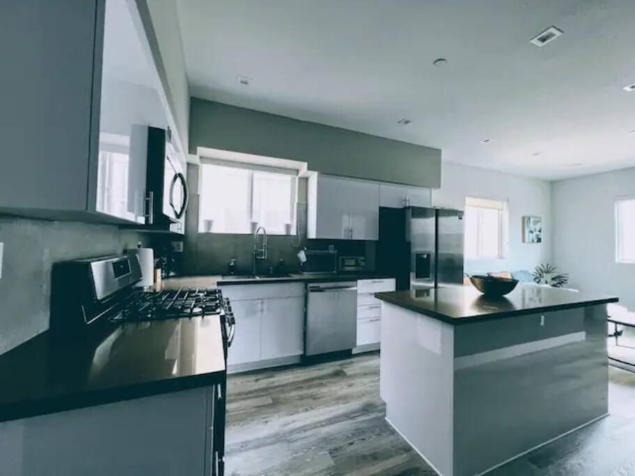 Вілла 4Br Townhouse In Mid City -Cr1 Лос-Анджелес Екстер'єр фото